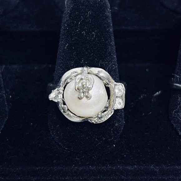 Lot Of 6 Silver Tone And Faux Pearl Statement Rings (R454) - Picture 5 of 13